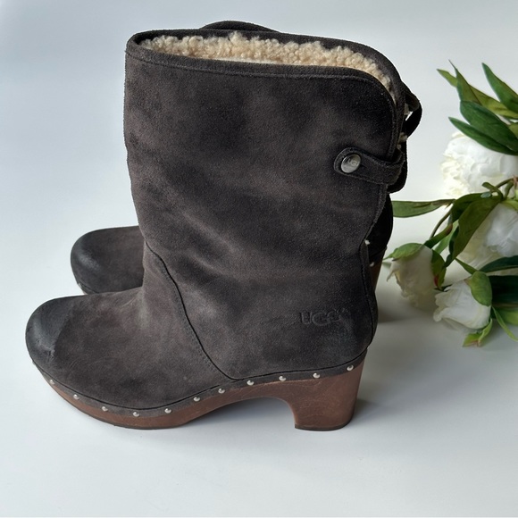 UGG Australia Burnished Suede Lynnea Boots - Picture 9 of 9